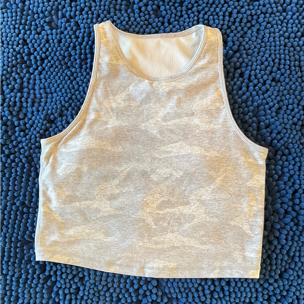 Vuori Mudra Women’s Plyo Tank - Picture 3 of 7